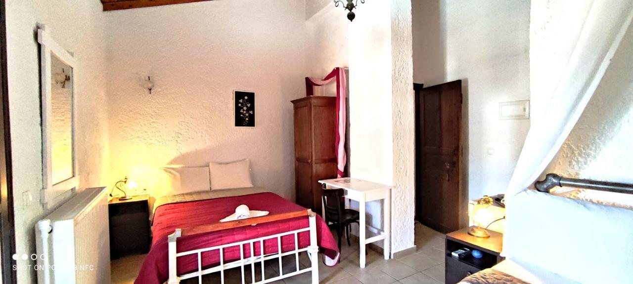 Keramos Hotel Zaros Exterior photo