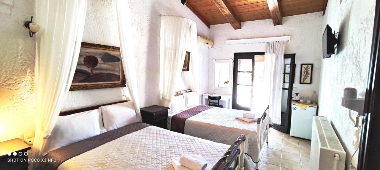 Keramos Hotel Zaros Exterior photo